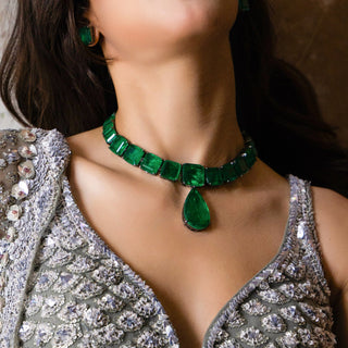 Green Stone Necklace Set