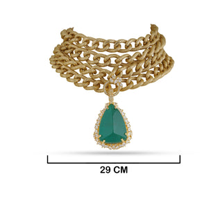 Lalisa Manoban in Roza Choker