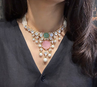 Eira - Pink Doublet Necklace Set