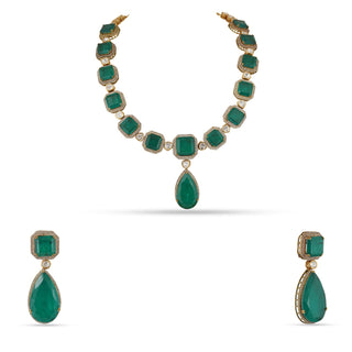 Hidiyah - Emerald Green Doublet Necklace