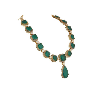 Hidiyah - Emerald Green Doublet Necklace