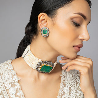 Elyanna- Green Doublet Stone & Pearl Choker Set