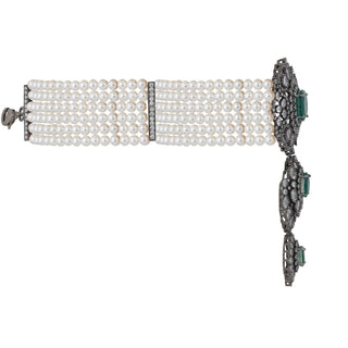 Ifza - Green Doublet & Pearl Choker